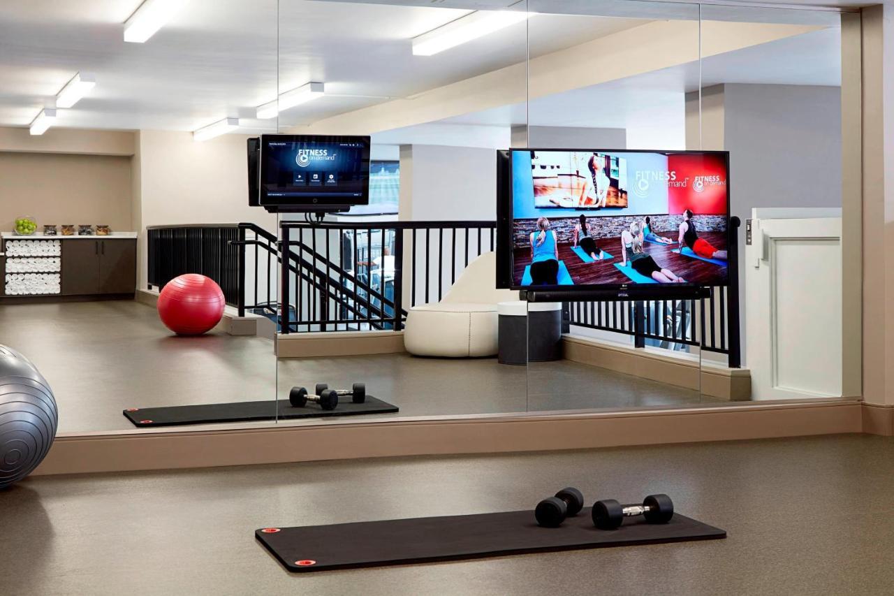 Отель Bethesda Marriott Экстерьер фото